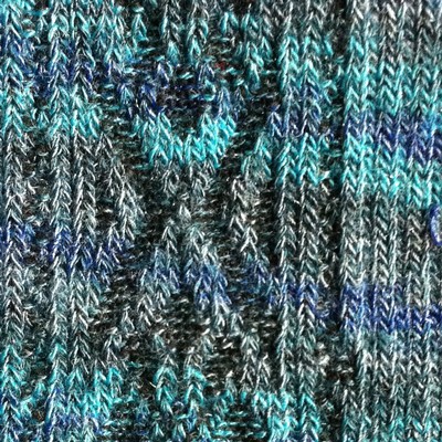 farbe_melange-blue_marilyn_betty-medium.jpg
